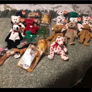 BeanieBabies, NOT 1st Issues. Some have tag errors